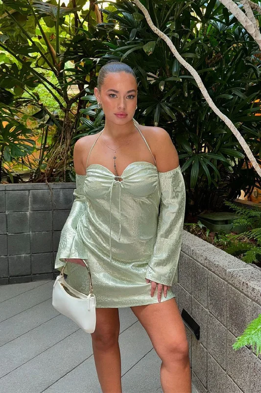 Effortlessly stylish outfits for the modern woman Pearlina Sage Printed Satin Mini Dress Effortlessly stylish outfits for the modern woman Pearlina Sage Printed Satin Mini Dress