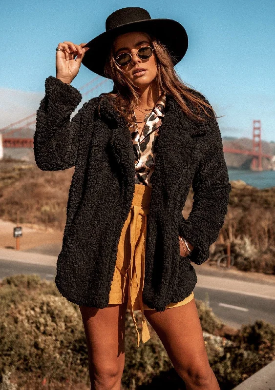 Comfortable yet fashionable women’s wear   The Halston Coat