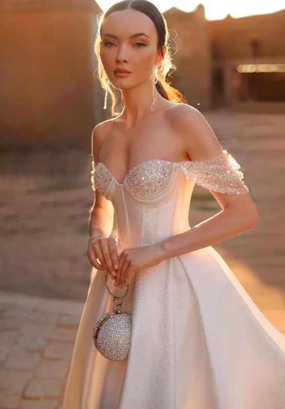 Trendy women’s clothing that suits every taste Off-the-shoulder A-Line Bridal Ball Gown Trendy women’s clothing that suits every taste Off-the-shoulder A-Line Bridal Ball Gown