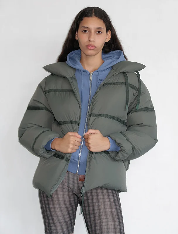 Chic and comfortable clothing for busy women   no 1768 / Lilian